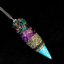 Snuff Necklace With Spoon